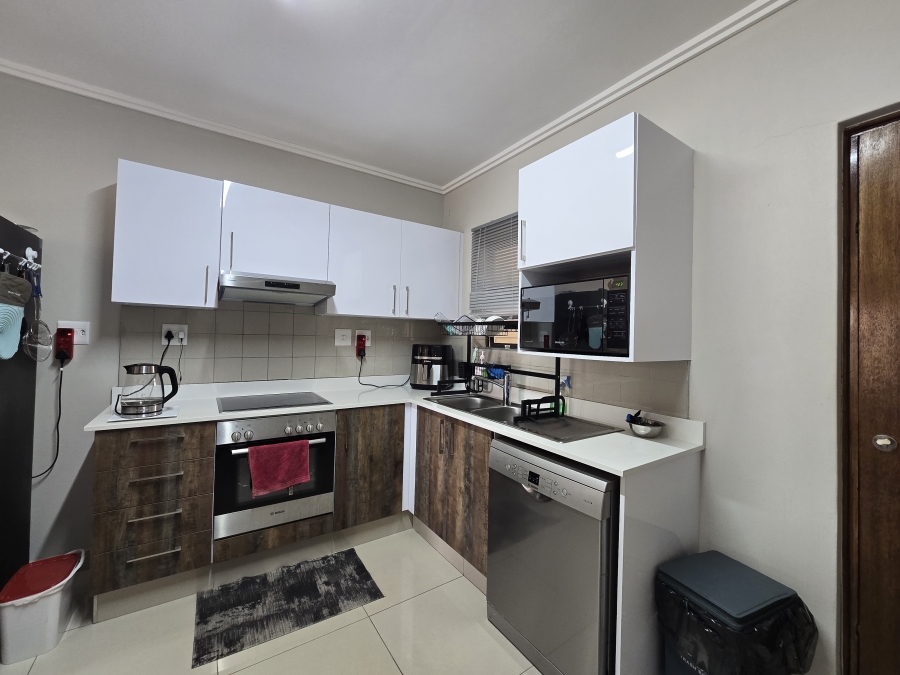 2 Bedroom Property for Sale in Umhlanga Ridge KwaZulu-Natal
