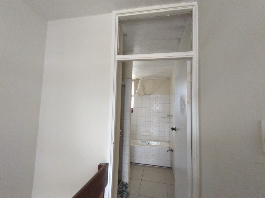 2 Bedroom Property for Sale in South Beach KwaZulu-Natal