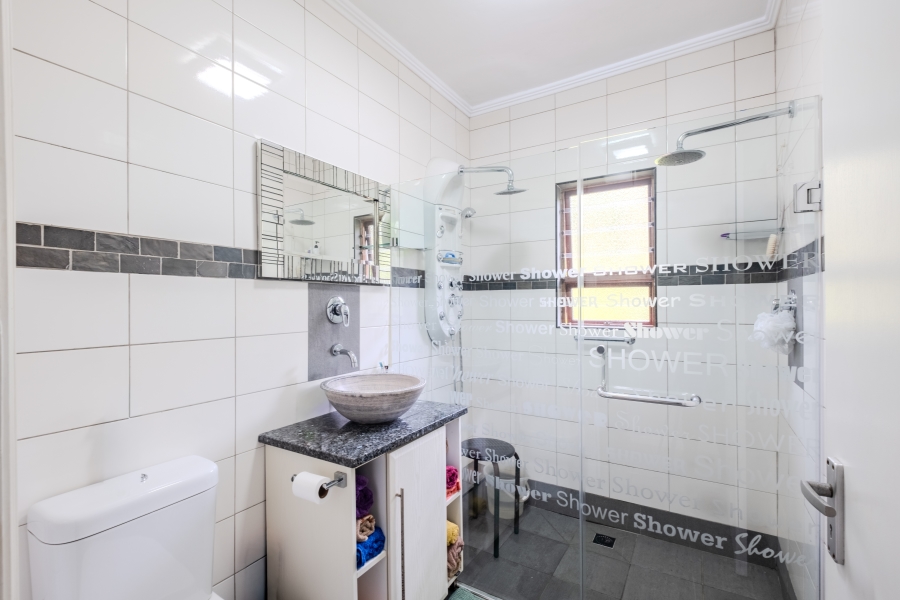 2 Bedroom Property for Sale in Glen Hills KwaZulu-Natal