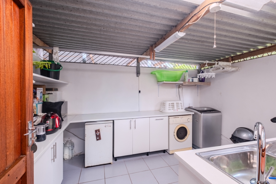 2 Bedroom Property for Sale in Glen Hills KwaZulu-Natal