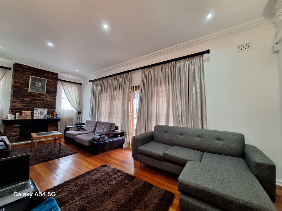 4 Bedroom Property for Sale in Glenmore KwaZulu-Natal