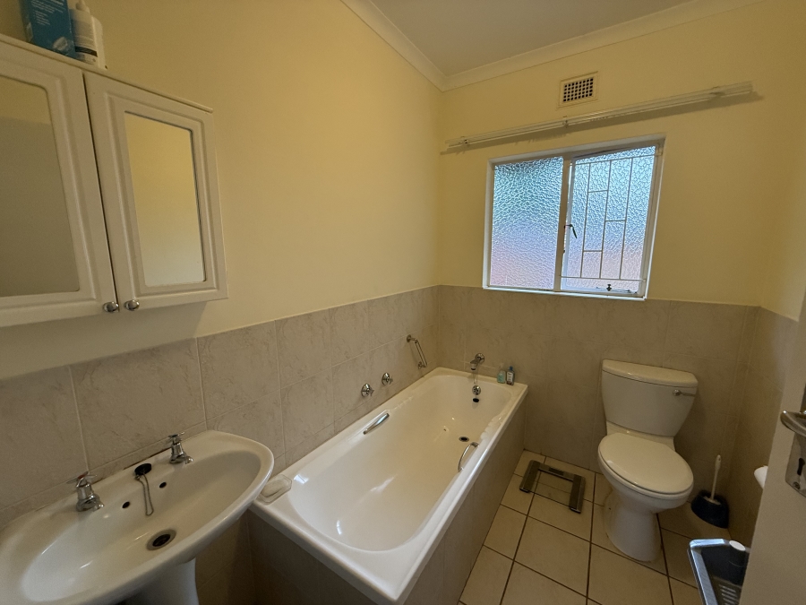 2 Bedroom Property for Sale in Amberglen KwaZulu-Natal
