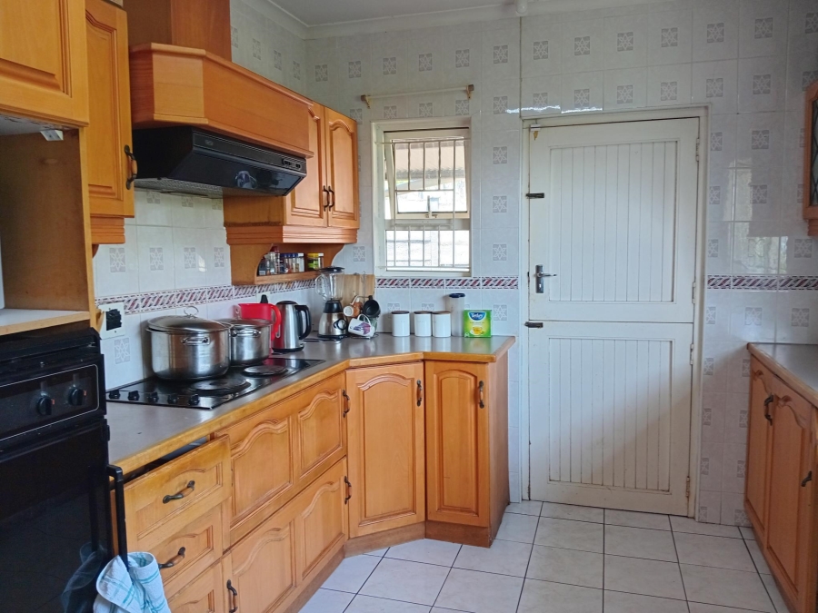 5 Bedroom Property for Sale in Shallcross KwaZulu-Natal