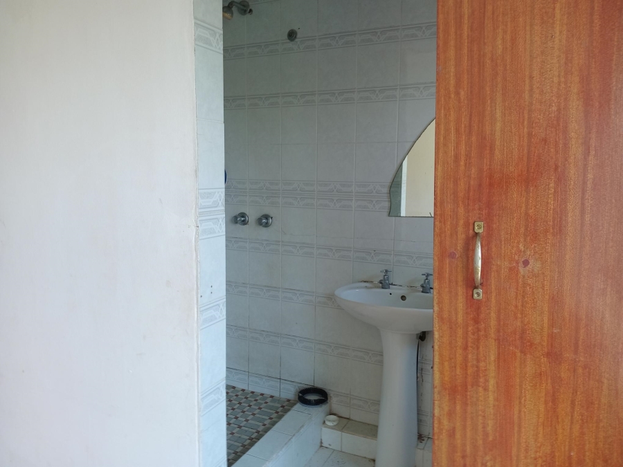 5 Bedroom Property for Sale in Shallcross KwaZulu-Natal