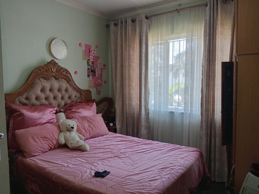 5 Bedroom Property for Sale in Shallcross KwaZulu-Natal