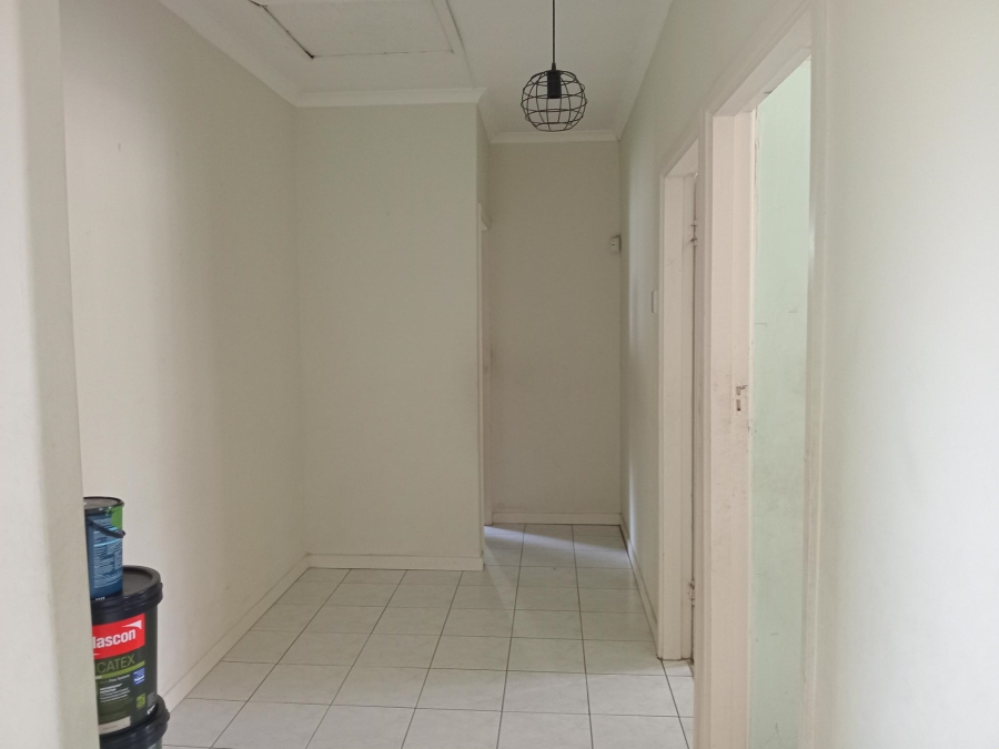 5 Bedroom Property for Sale in Shallcross KwaZulu-Natal