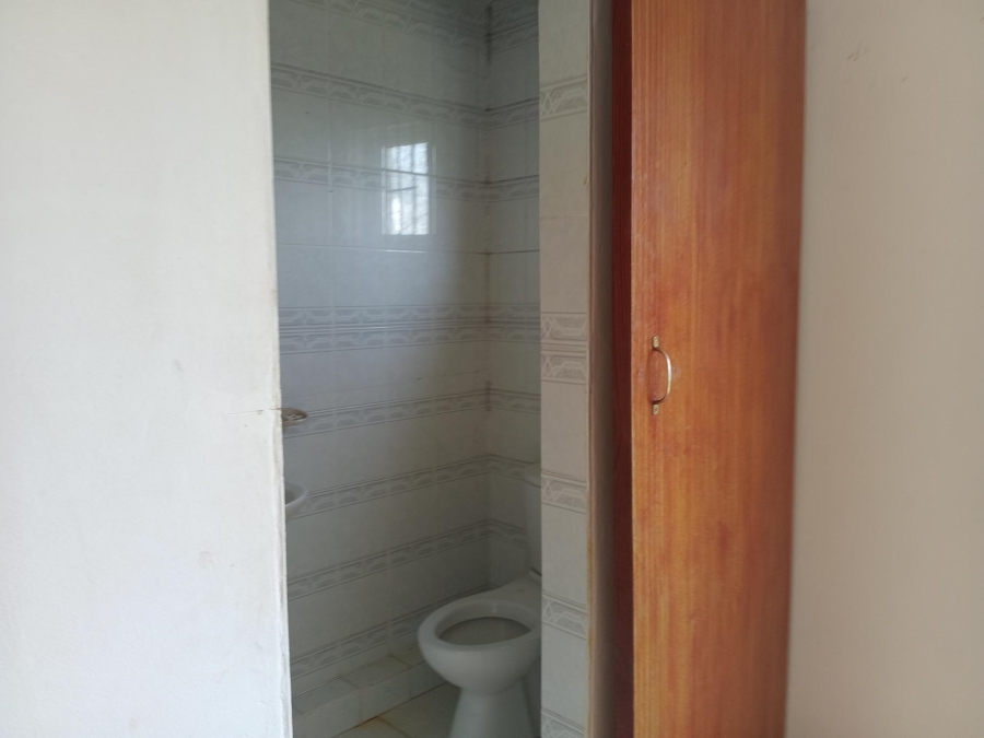 5 Bedroom Property for Sale in Shallcross KwaZulu-Natal