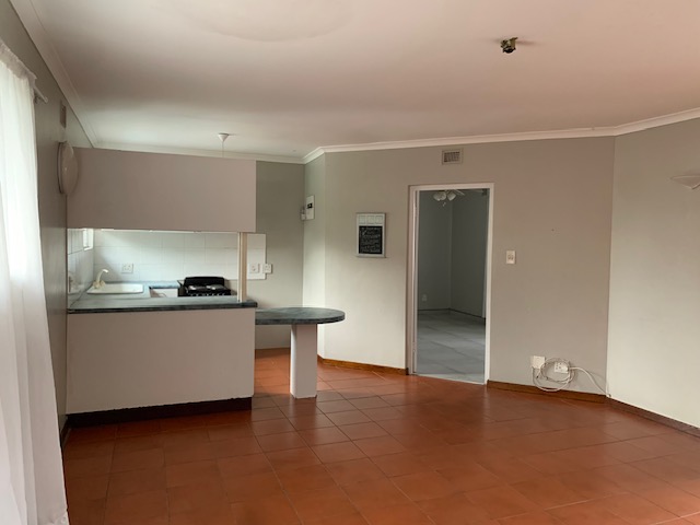 To Let 1 Bedroom Property for Rent in Cowies Hill KwaZulu-Natal