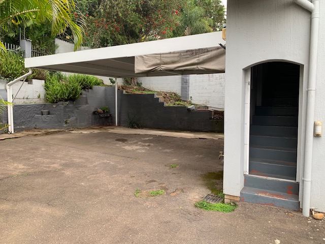 To Let 1 Bedroom Property for Rent in Cowies Hill KwaZulu-Natal