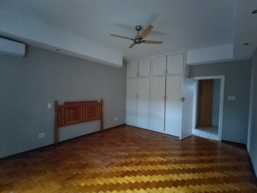 2 Bedroom Property for Sale in Glenwood KwaZulu-Natal