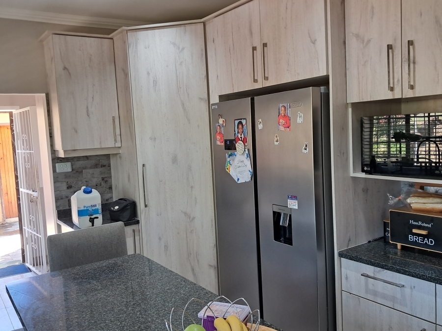 4 Bedroom Property for Sale in Albert Falls KwaZulu-Natal