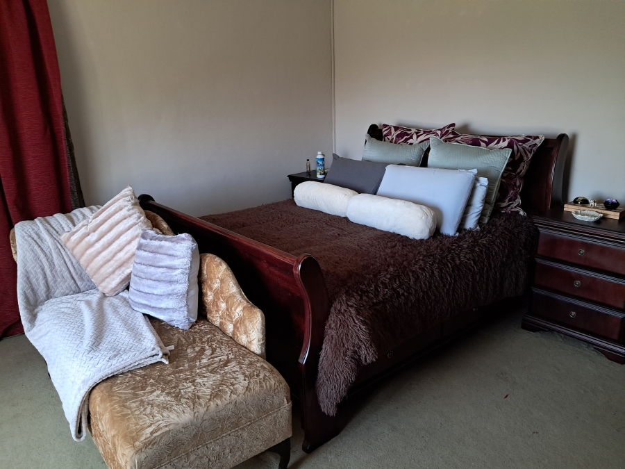 4 Bedroom Property for Sale in Albert Falls KwaZulu-Natal