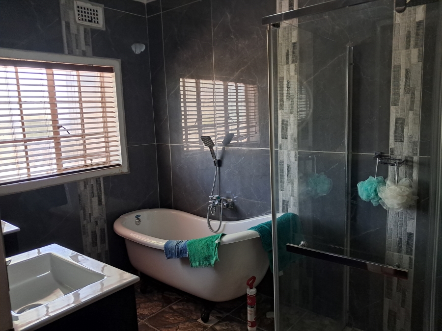 4 Bedroom Property for Sale in Albert Falls KwaZulu-Natal