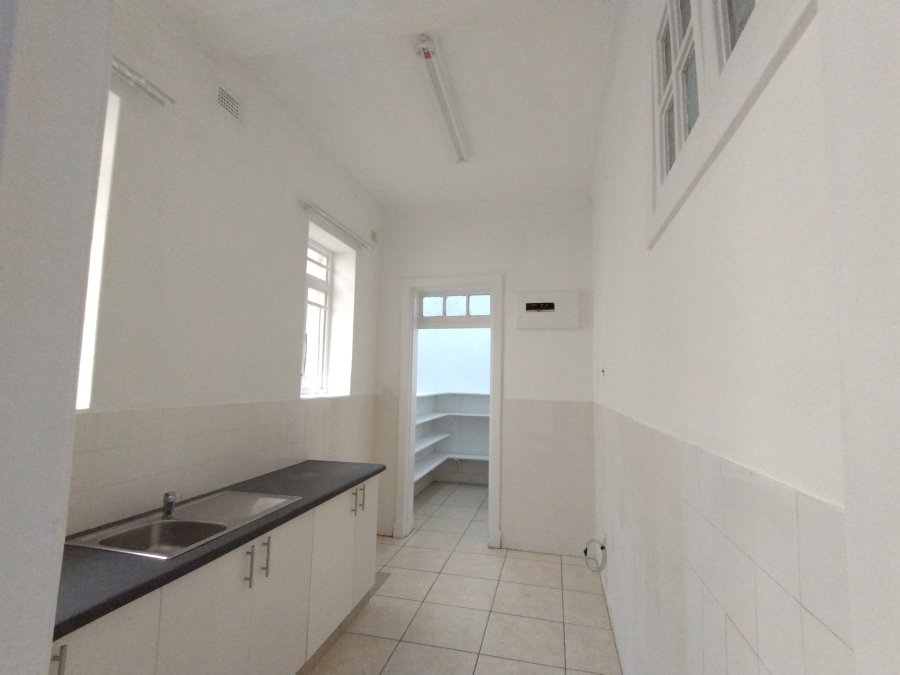 2 Bedroom Property for Sale in Durban Central KwaZulu-Natal