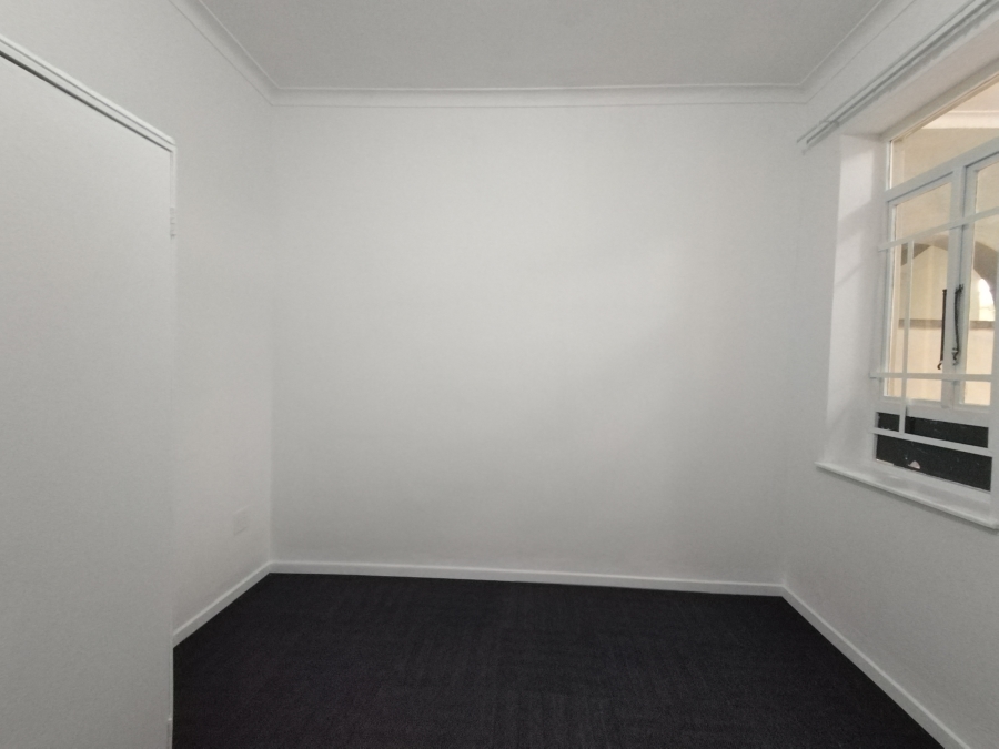 2 Bedroom Property for Sale in Durban Central KwaZulu-Natal