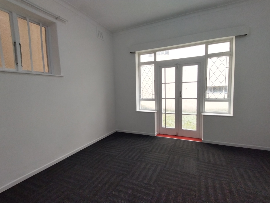2 Bedroom Property for Sale in Durban Central KwaZulu-Natal