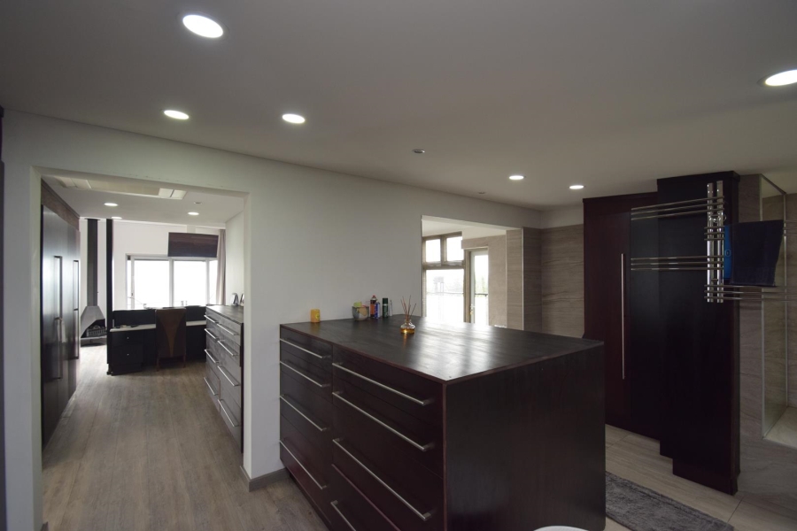 5 Bedroom Property for Sale in Wembley KwaZulu-Natal