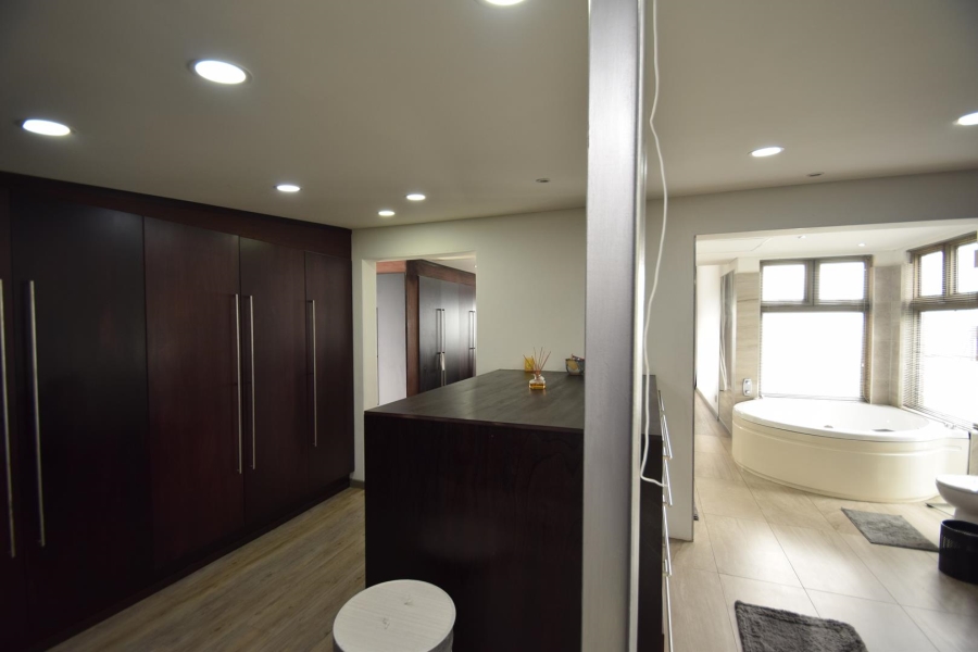 5 Bedroom Property for Sale in Wembley KwaZulu-Natal