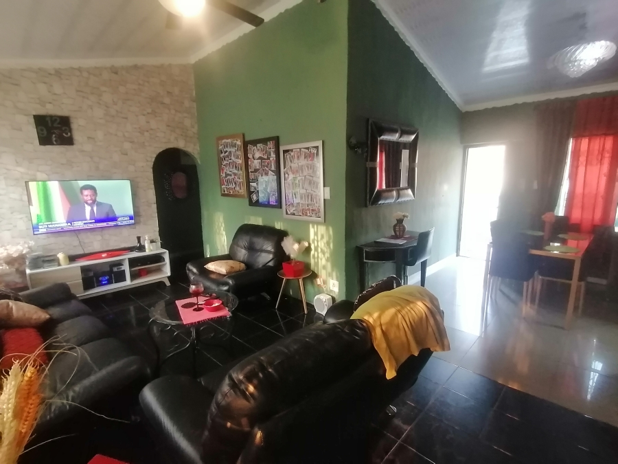 3 Bedroom Property for Sale in Berkshire Downs KwaZulu-Natal