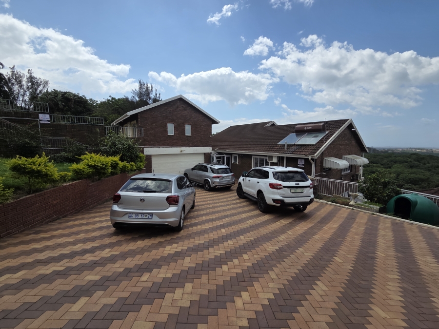 5 Bedroom Property for Sale in Shallcross KwaZulu-Natal