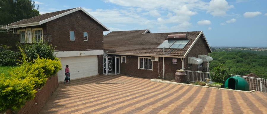 5 Bedroom Property for Sale in Shallcross KwaZulu-Natal