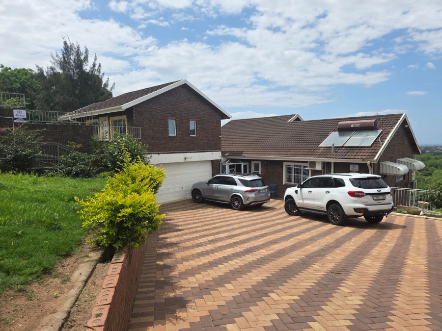 5 Bedroom Property for Sale in Shallcross KwaZulu-Natal