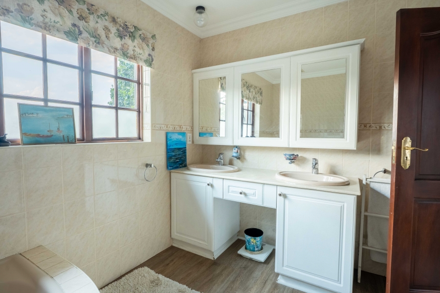 3 Bedroom Property for Sale in Camelot Golf Club and Estate KwaZulu-Natal