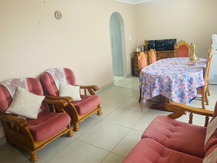 3 Bedroom Property for Sale in Earlsfield KwaZulu-Natal