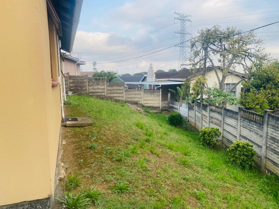 3 Bedroom Property for Sale in Earlsfield KwaZulu-Natal