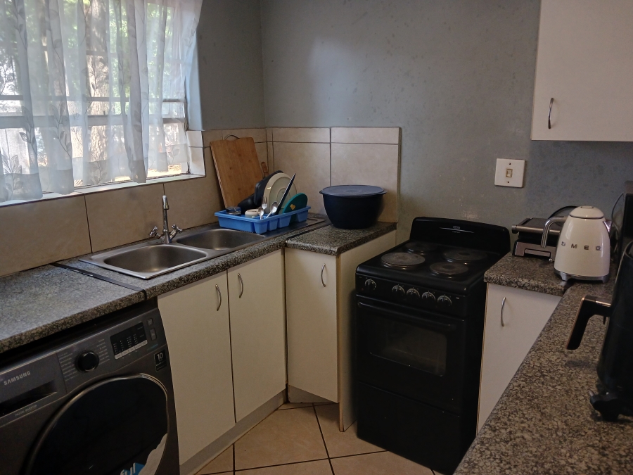 2 Bedroom Property for Sale in Sunnyridge KwaZulu-Natal