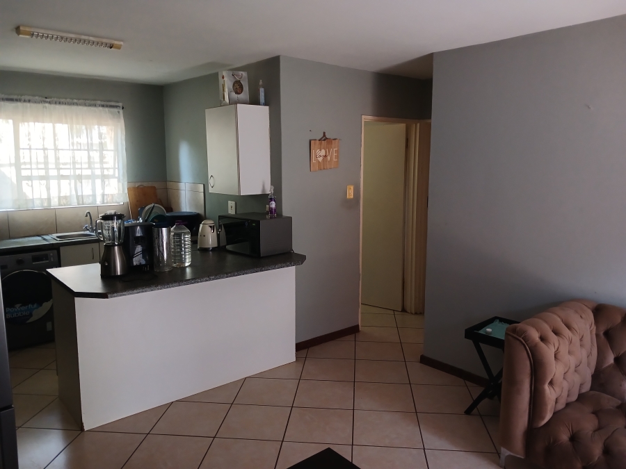 2 Bedroom Property for Sale in Sunnyridge KwaZulu-Natal