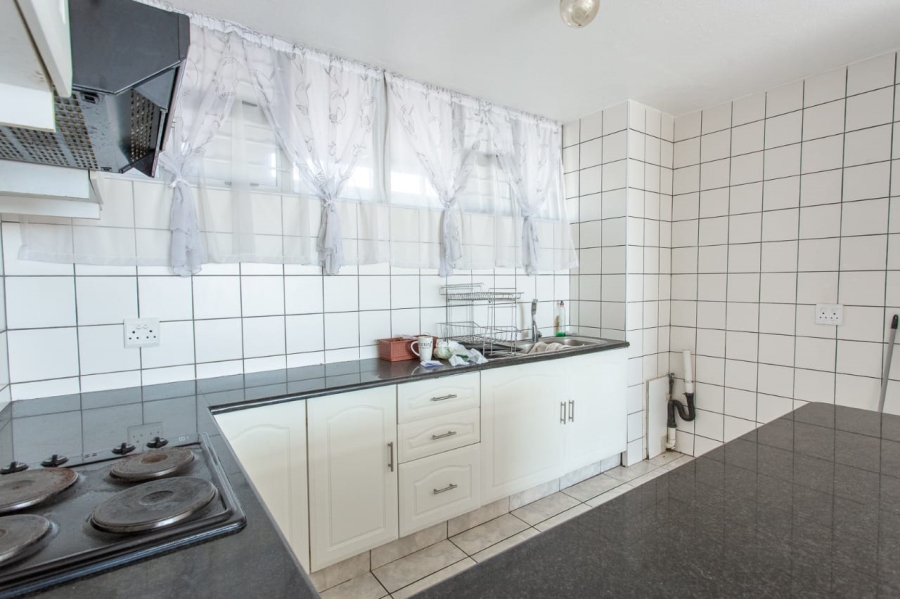 1 Bedroom Property for Sale in Amanzimtoti KwaZulu-Natal