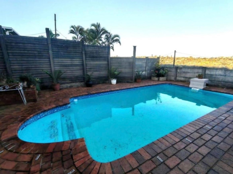 4 Bedroom Property for Sale in Bluff KwaZulu-Natal