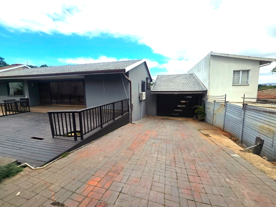 To Let 4 Bedroom Property for Rent in Glen Hills KwaZulu-Natal