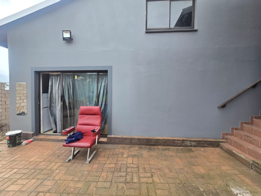 To Let 4 Bedroom Property for Rent in Glen Hills KwaZulu-Natal