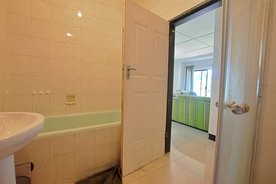 3 Bedroom Property for Sale in Saiccor Village KwaZulu-Natal