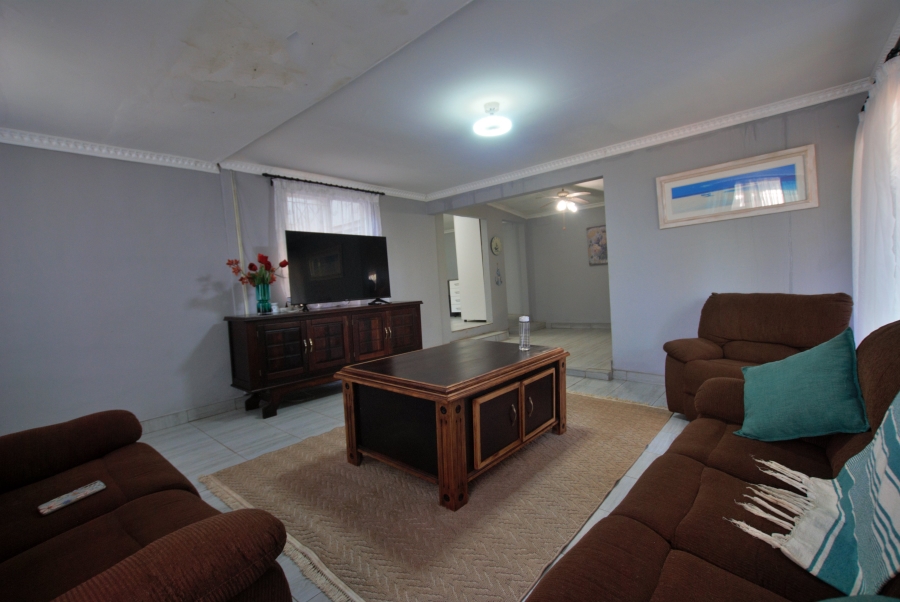 3 Bedroom Property for Sale in Umkomaas KwaZulu-Natal