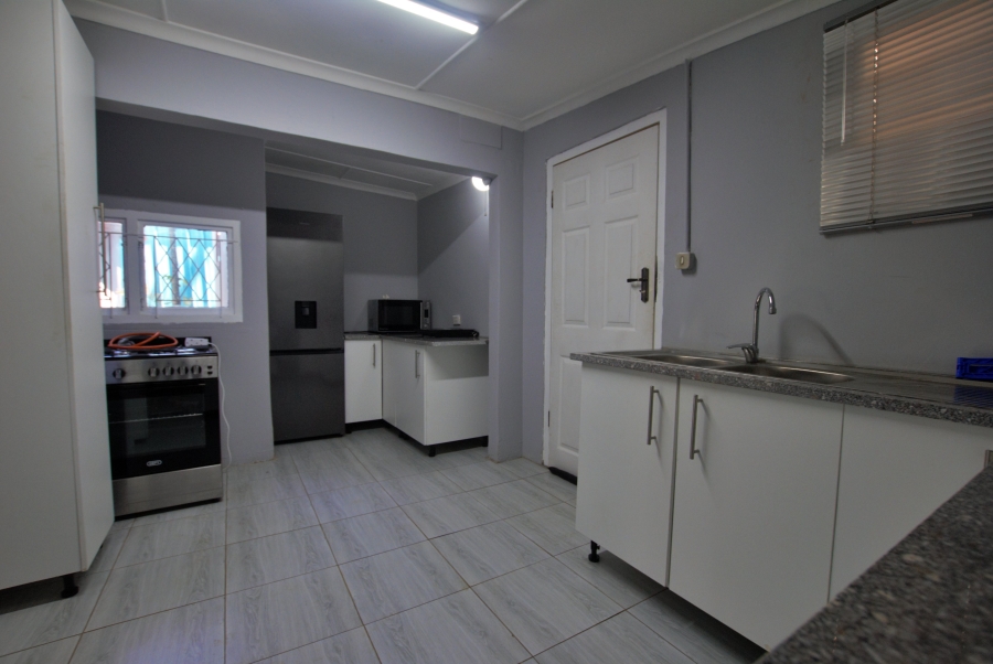 3 Bedroom Property for Sale in Umkomaas KwaZulu-Natal