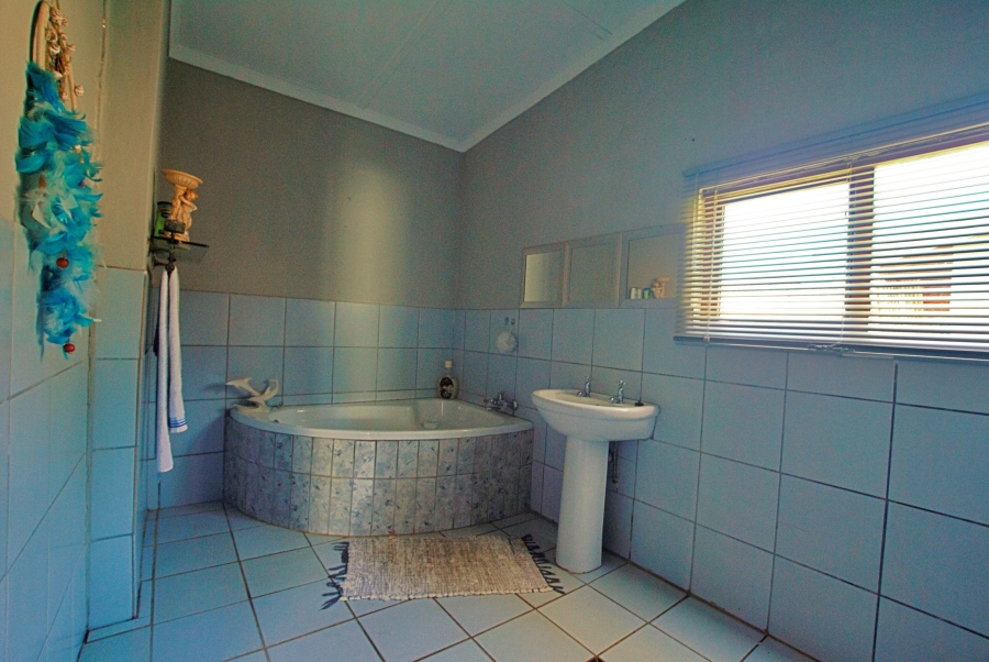 3 Bedroom Property for Sale in Umkomaas KwaZulu-Natal