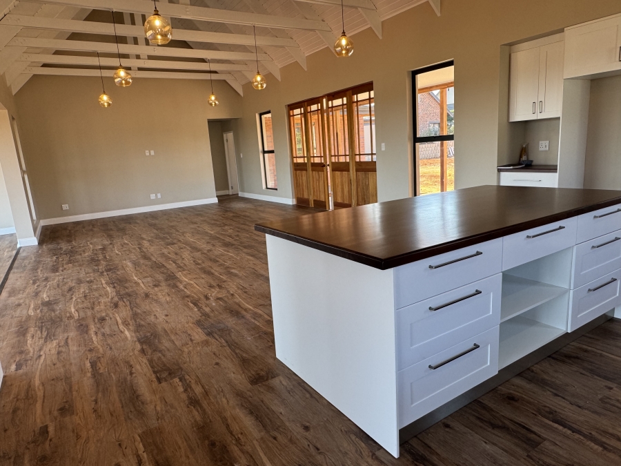 3 Bedroom Property for Sale in St Johns Village KwaZulu-Natal