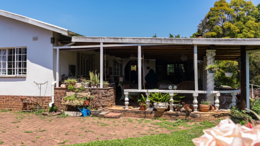 4 Bedroom Property for Sale in Greendale KwaZulu-Natal