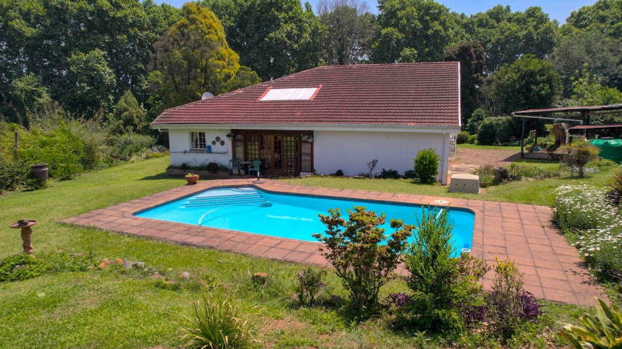 4 Bedroom Property for Sale in Greendale KwaZulu-Natal