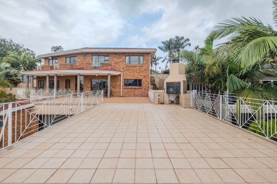 4 Bedroom Property for Sale in Umhlanga KwaZulu-Natal