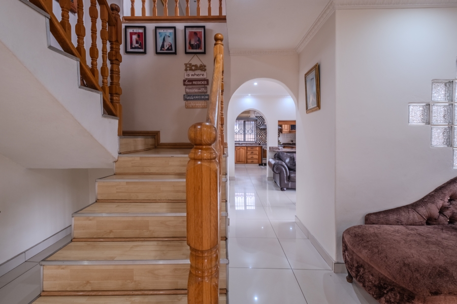 4 Bedroom Property for Sale in Umhlanga KwaZulu-Natal