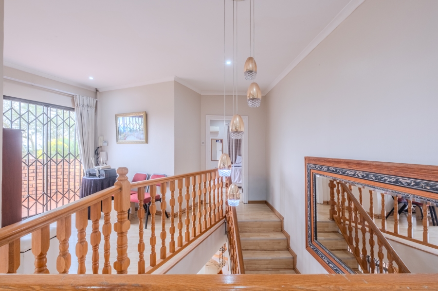 4 Bedroom Property for Sale in Umhlanga KwaZulu-Natal