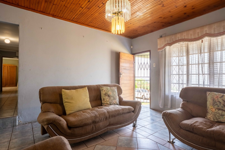 3 Bedroom Property for Sale in Umlazi BB KwaZulu-Natal