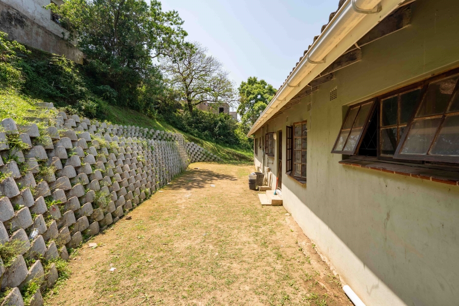 3 Bedroom Property for Sale in Umlazi BB KwaZulu-Natal