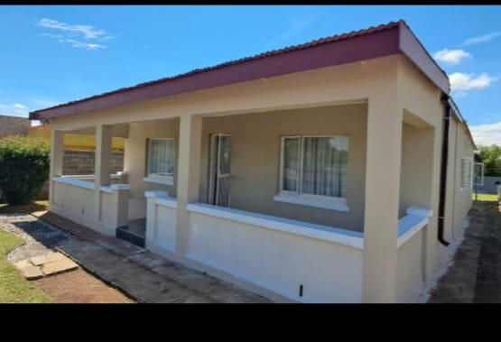 3 Bedroom Property for Sale in Lennoxton KwaZulu-Natal