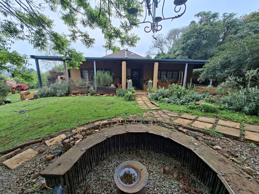 10 Bedroom Property for Sale in Byrne KwaZulu-Natal