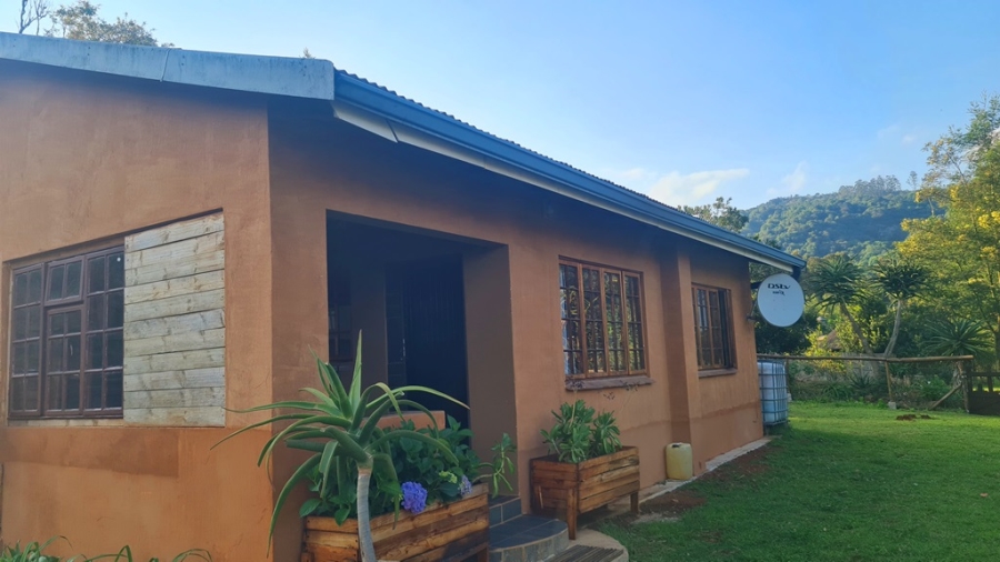 10 Bedroom Property for Sale in Byrne KwaZulu-Natal